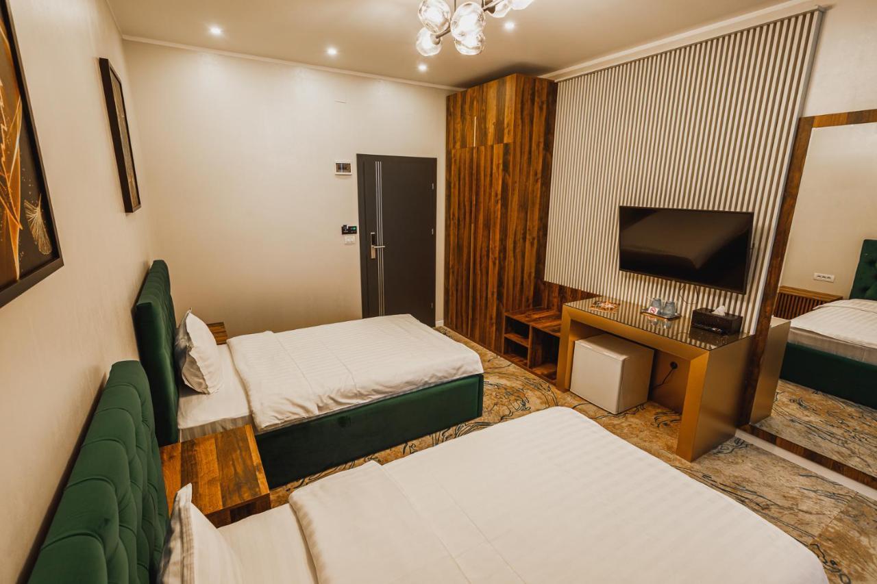 Tecuci Motel Andra מראה חיצוני תמונה